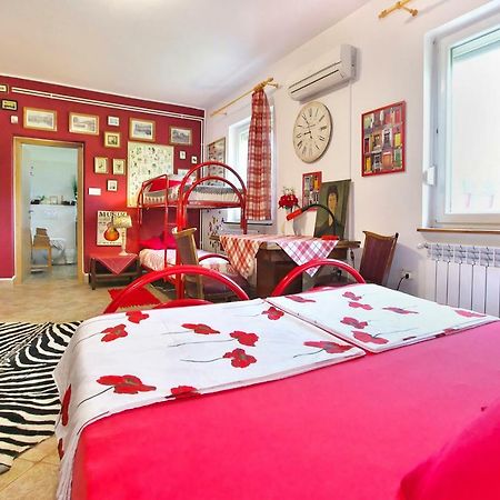 Cozy Istrian House Guest House Изола Екстериор снимка