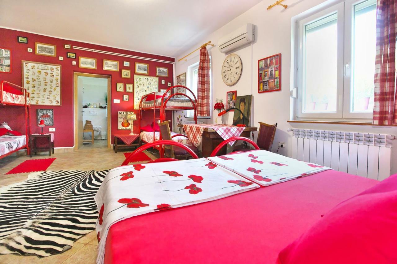 Cozy Istrian House Guest House Изола Екстериор снимка